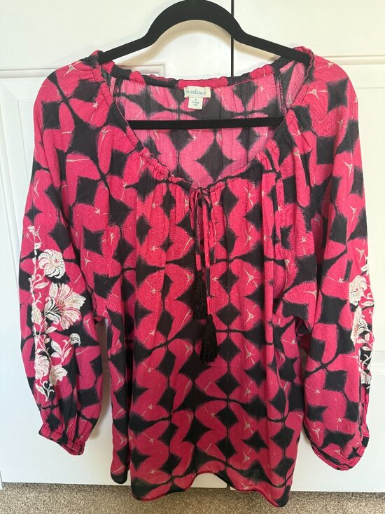 Sundance Pink and Black Peasant Top with Embroidery and Tassels - Picture 1 of 4